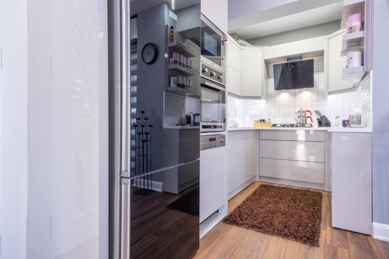 Lara 1+1 Luxury Apartament Antalya